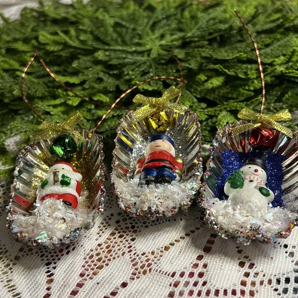 Vintage Oval Tart Tin Santa Snowman Soldier Set/3 Diorama Mid Century Ornaments